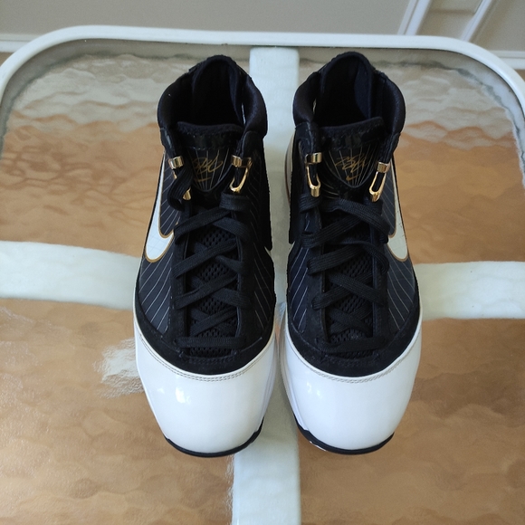 lebron 7 black white